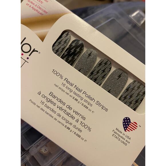 Color Street - When Lightning Strikes- Halloween - Picture 3 of 3